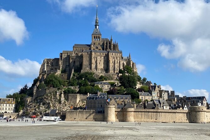 Private Mont Saint-Michel, Normandy D-Day Express trip from Paris